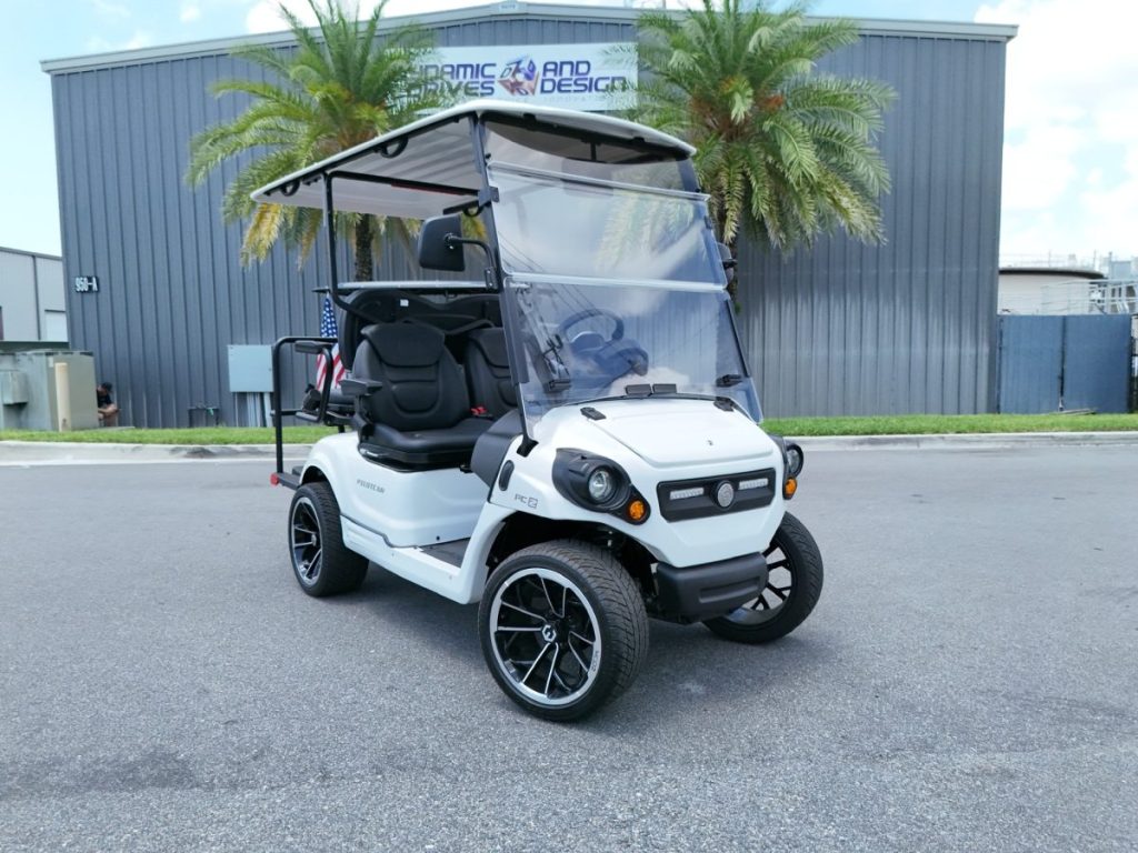 2025 PILOTCAR PC2+2